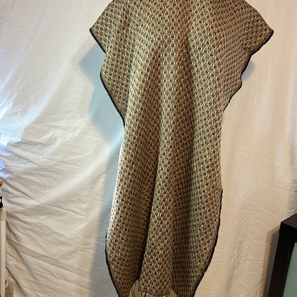 Unisex Brown Tan Fringe Edge Scarf - Picture 4 of 5